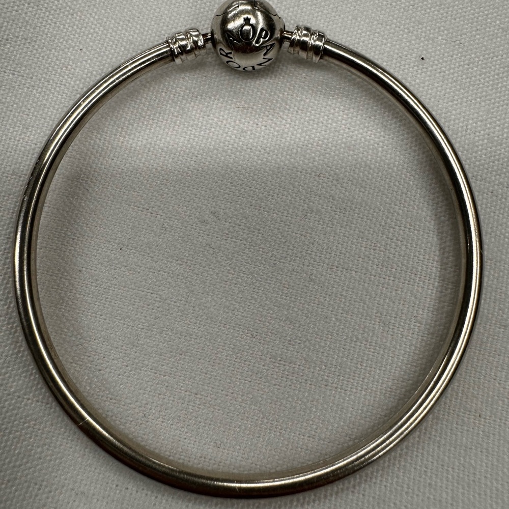 Pandora Moments Silver Bangle Bracelet